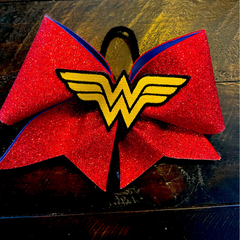 Wonder Woman Cheer Bow